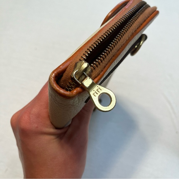 Dooney & Bourke Beige and Camel Zip Around Wallet - Picture 3 of 6